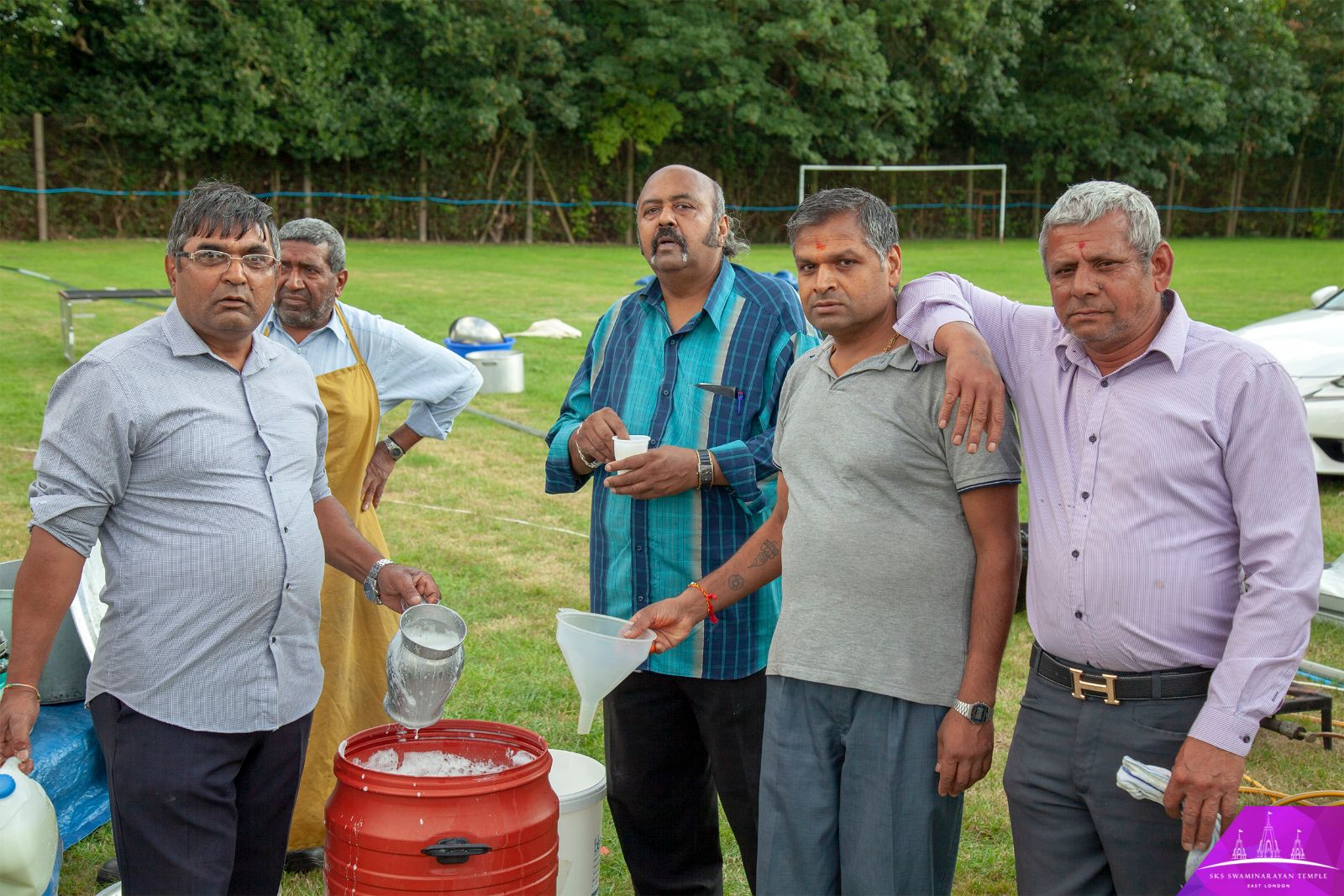 ©1987-2017 SKS Swaminarayan Temple East London